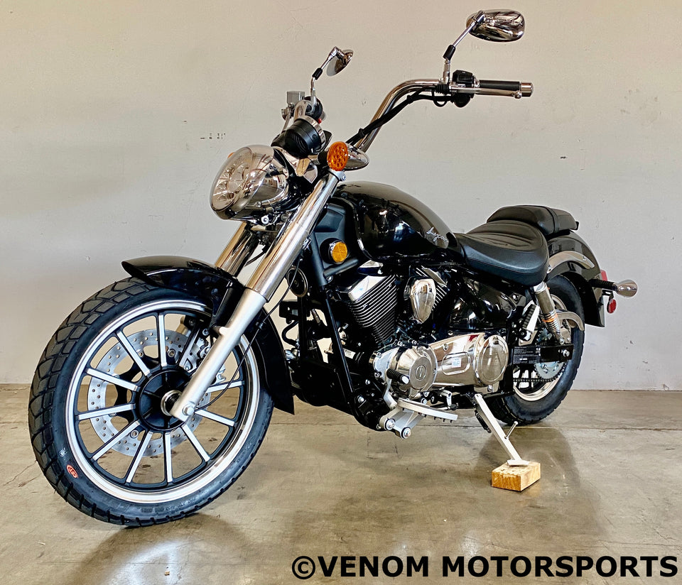 Lifan Lycan | 250cc Chopper | V-Twin | Fuel Injected | 5-Speed