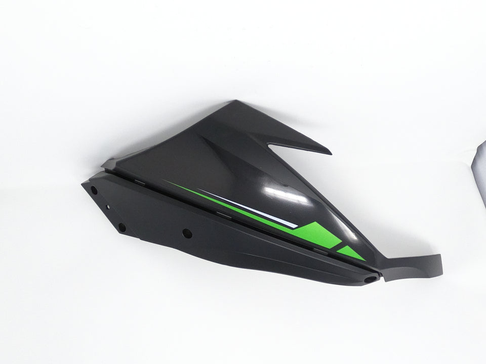 X19 200cc Automatic Motorcycle | Right Side Headlight Fairing (03010726) Green