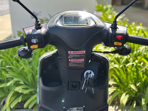Venom Cali Moped | 50cc Scooter | Automatic Transmission