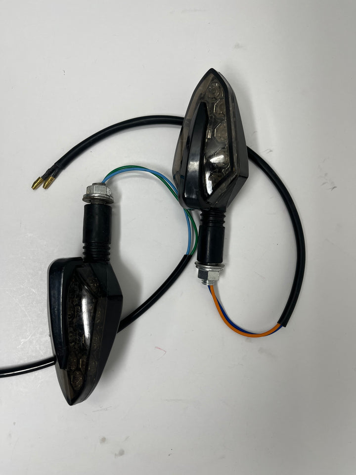 X22R 250cc | Right + Left Signal Light (09020146 + 09020145)