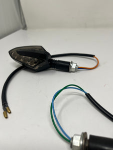 X22R 250cc | Right + Left Signal Light (09020146 + 09020145)