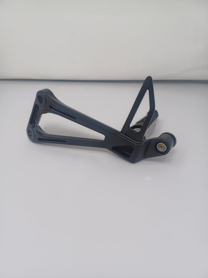 X22R 250cc Rear Right footrest 02050043