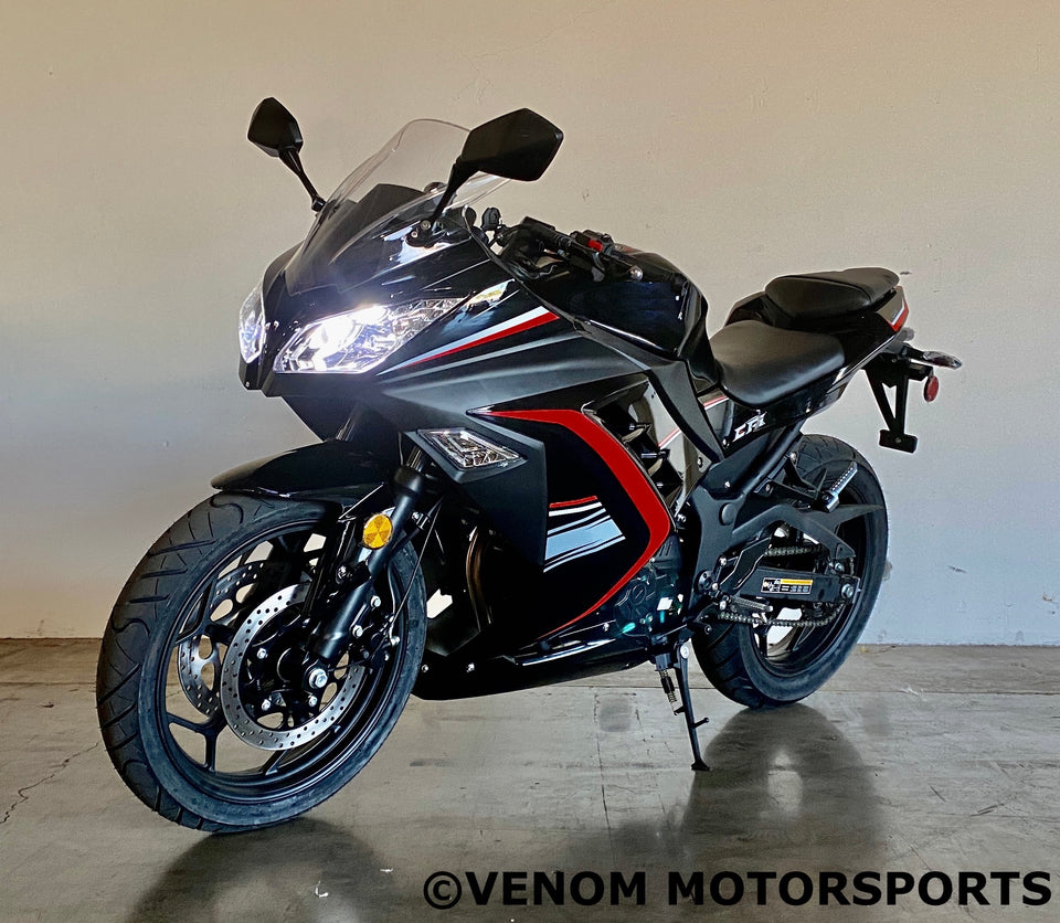 Venom SuperBike | 250cc Motorcycle | Fuel Injected | 6 Speed Black