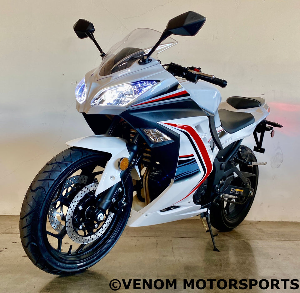 Venom SuperBike | 250cc Motorcycle | Fuel Injected | 6 Speed White